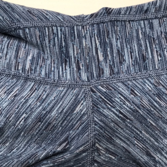 Outdoor Voices 
Blue Textured Full length Leggings - Picture 3 of 9